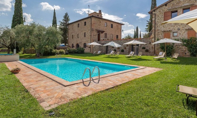 San Pietro in Bossolo Cottage | Belvilla by OYO Cottage in Tavarnelle with Garden