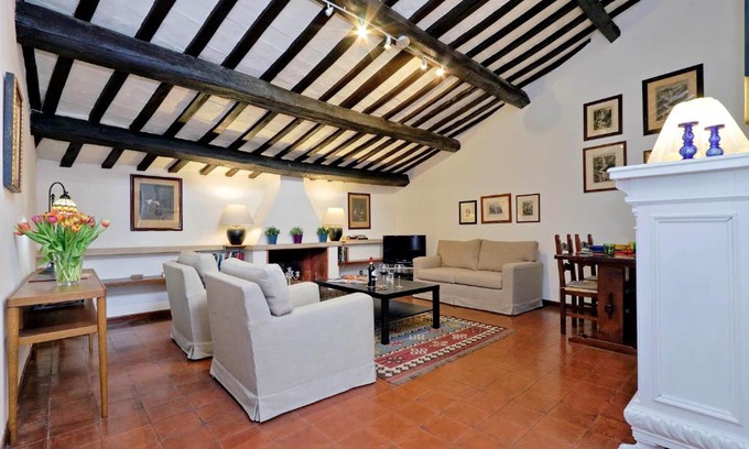 Trastevere Apartment | Benedetta