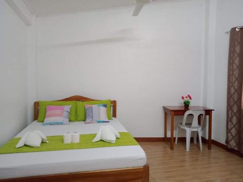 Port Barton Apartment | Benson's Place