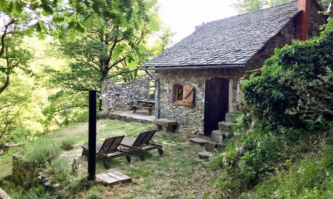 Arnac-sur-Dourdou Apartment | bergerie aménagée