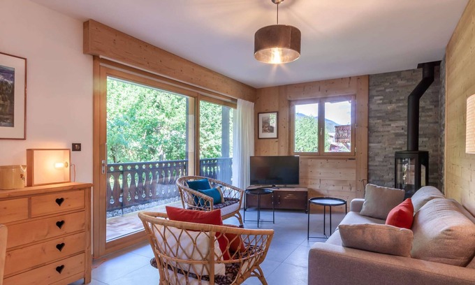 Morzine Apartment | Bergers 1 - Renovated 2 bedrooms apt Morzine centre