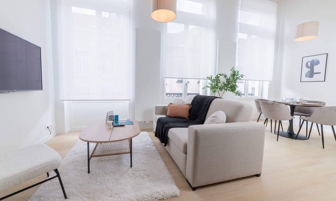 Saint-Josse-ten-Noode Apartment | Beriot III - One Bedroom Apartment, Sleeps 4