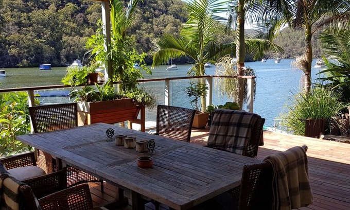 Berowra Waters House | Berowra Waters Retreat - sensational entertainment area, fire pit & spa