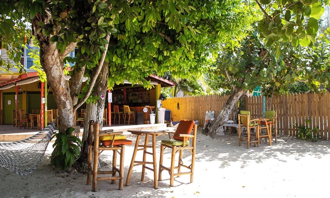 Orange Bay Villa | Best Days at XYE Resort