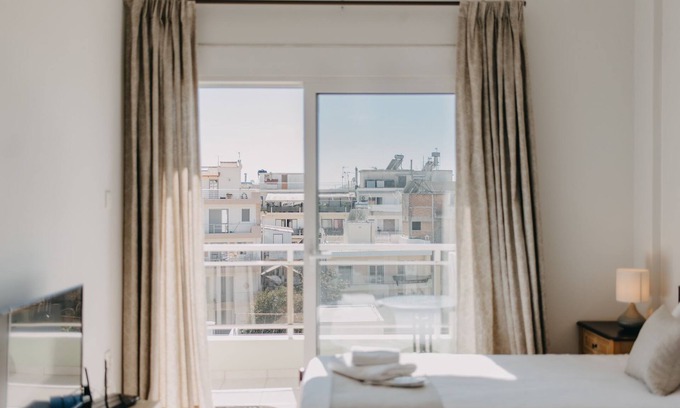 Patras Apartment | Best House Town View Apartment