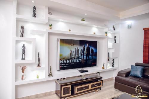 Ajah Apartment | BEST VGC SUITE LTD