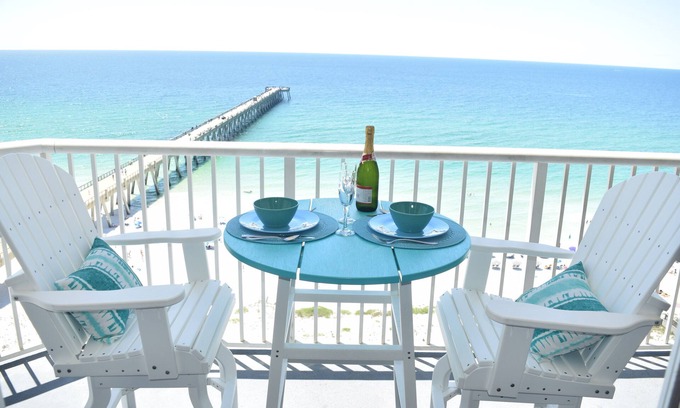 Navarre Beach Condo | Best view on the Gulf! Heated pool and beach gear included! Book today!