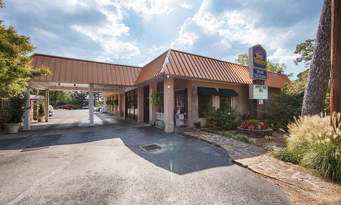 Eureka Springs Historic District Hotel | Best Western Inn of The Ozarks