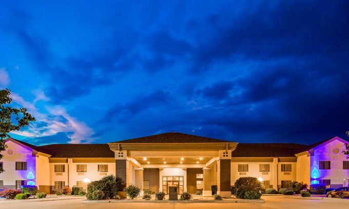 Locust Grove Hotel | Best Western Locust Grove Inn & Suites
