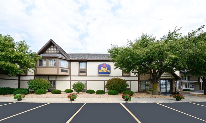 Birch Run Hotel | Best Western Plus of Birch Run/Frankenmuth