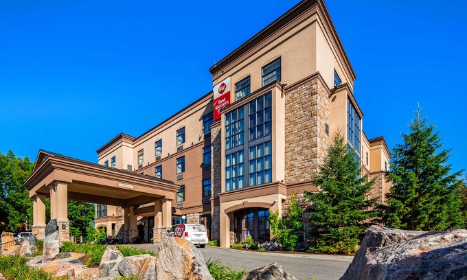Perth Hotel | Best Western Plus Perth Parkside Inn & Spa