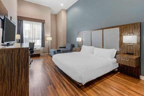 Pflugerville Hotel | Best Western Plus Pflugerville Inn & Suites