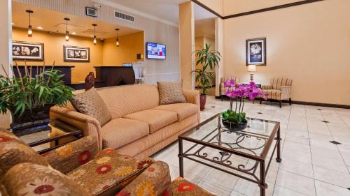 Glendora Hotel | Best Western Route 66 Glendora Inn
