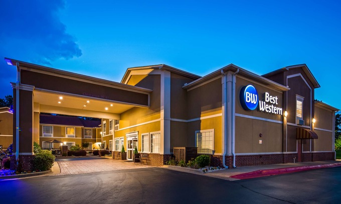 Sherwood Hotel | Best Western Sherwood Inn & Suites