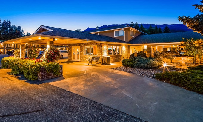 Sicamous Hotel | Best Western Sicamous Inn