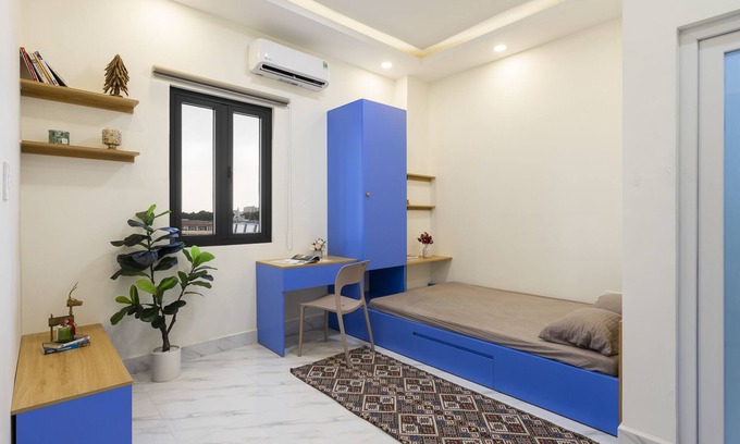 Phu Nhuan Apartment | Between airport & D1 center, fast wifi & check-in 24/7