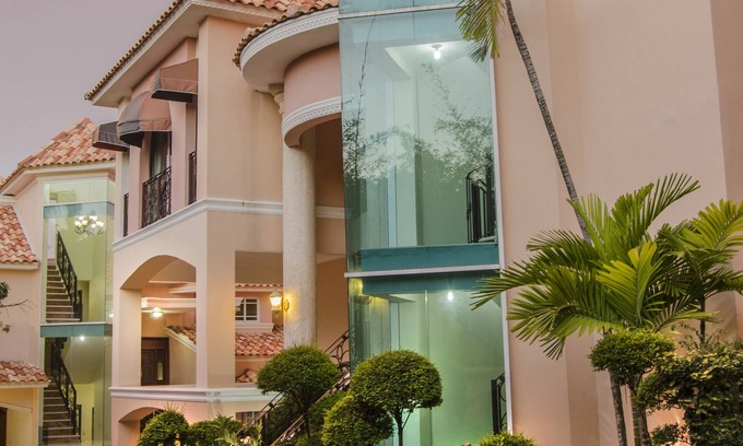 Nuevo Arroyo Hondo House | Beverly Hills Residencial II