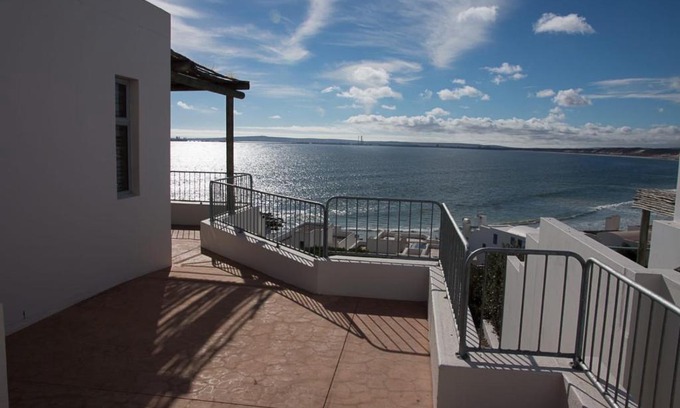 Paradise Beach Apartment | Beyond Paradise