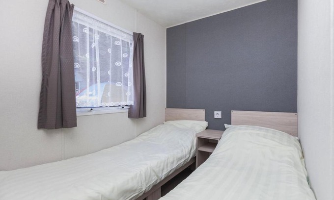 Municipality of Valkenswaard Resort | BH Dommeldal Mobile home