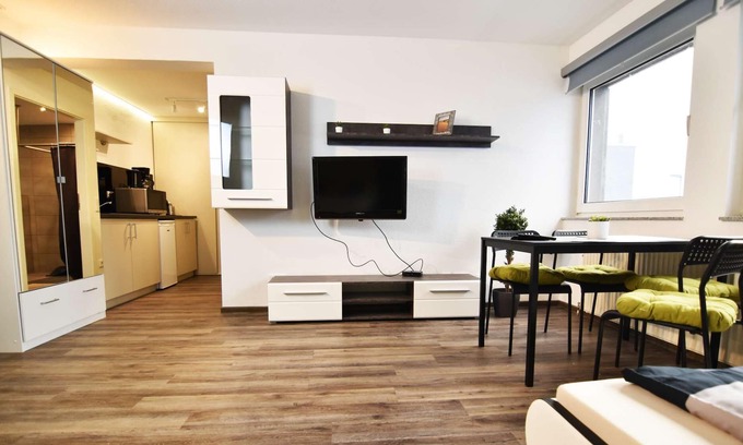 Solingen Apartment | BH01 Boardinghouse Werwolf by Teamflats