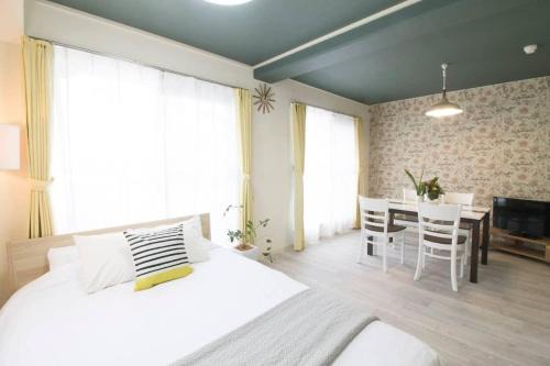 Hiroshima City Centre Apartment | bHOTEL La-Shante - 5 mins walk to the PeacePark & Up to 4 ppl