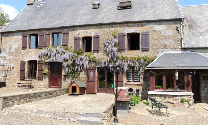 Champ-du-Boult House | Bienvenue à La Sélinière !