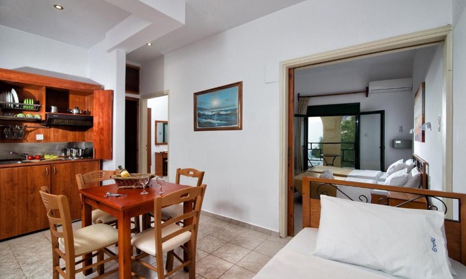 Limenas Chersonisou Apartment | Big Family Apt with Washing Machine
