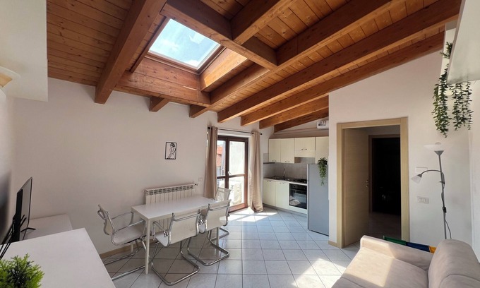 Acquabella House | BIG Mansard Goldoni [Duomo-M4 Lin Airport]