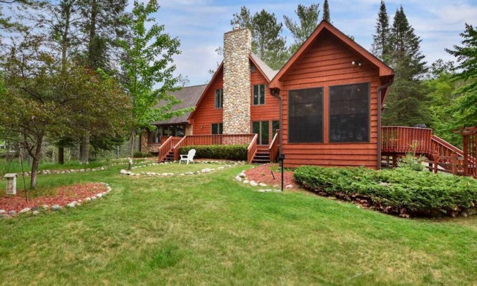 St Germain House | Big St Lodge on Big St Germain Lake