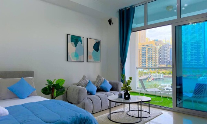 Jabal Ali 2 Apartment | Big Studio w/Balcony and easy access to the Beach in Marina