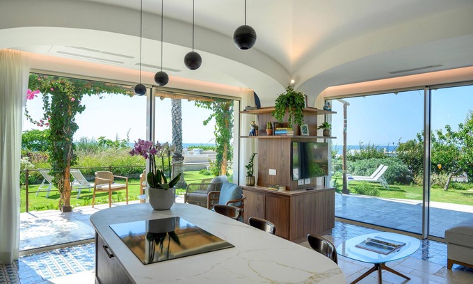Forio Villa | Big three bedrooms Villa on the ocean with exclusive garden and infinity pool