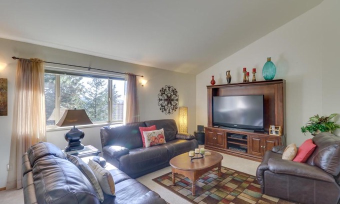 Bigfork House | Bigfork Village Retreat - 1 Mi to Flathead Lake!