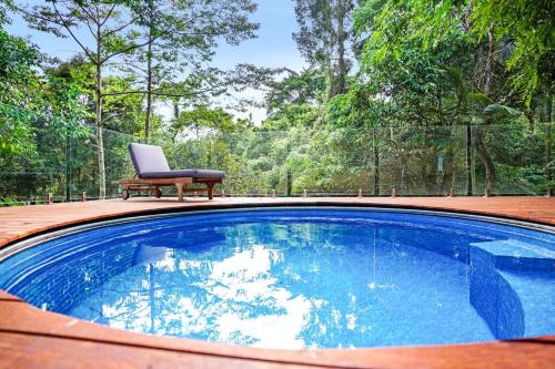 Brinsmead House | Bindi Treehouse - Elevated Pole Home