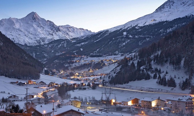 Soelden Apartment | Birkenheim by Interhome