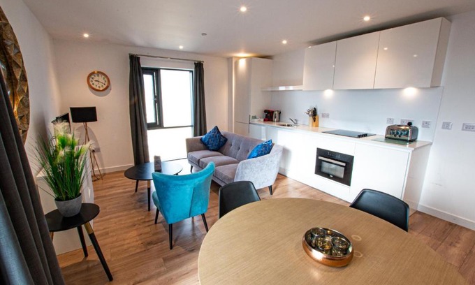 The Westside Apartment | Birmingham Central By Charles Hope
