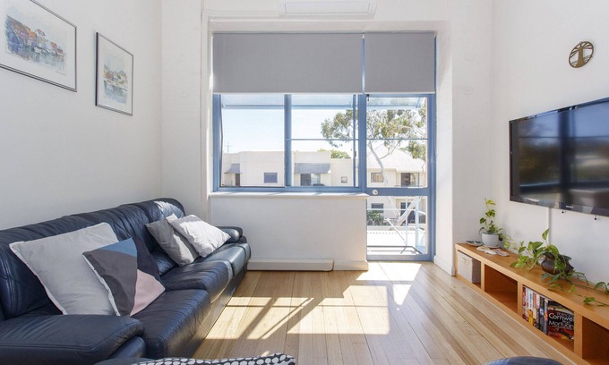 South Fremantle Apartment | Biscuit Factory: 2 BR, 1 BA Apartment in South Fremantle, Sleeps 4
