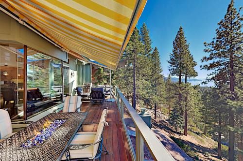 Incline Village Apartment | Bitterbrush 25