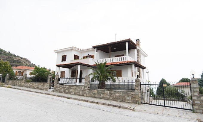 Palaio Tsifliki House | Bivas Nikolaos