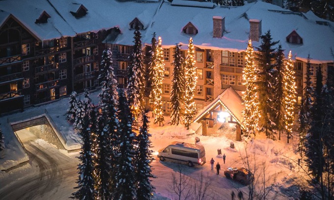 Upper Village Hotel | Blackcomb Springs Suites by CLIQUE