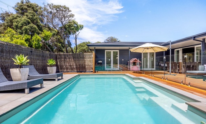 Blairgowrie House | Blairgowrie Bliss:Pool|4 BR|Linen|Sleeps 11
