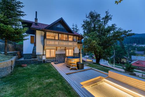 Busteni House | Blend Mountain Villa