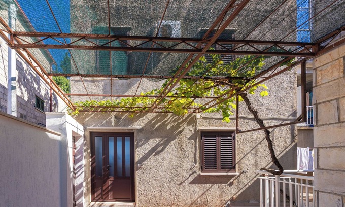 Gornji Kono House | Blick auf die Umwelt und das Meer