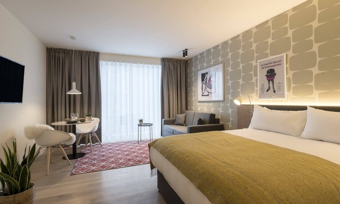 Jewish Quarter House | Blissful Getaway! Two Family-friendly Units with Fully-equipped Kitchens!