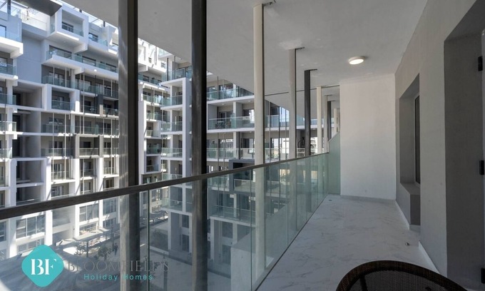 Masdar City Apartment | Bloomfields Deluxe 1BR in Oasis Masdar City