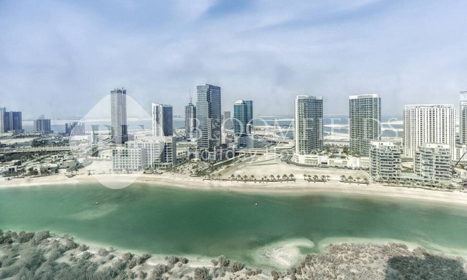 Abu Dhabi Apartment | Bloomfields Stunning Sea view in Hydra