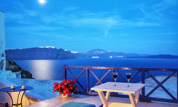 Oia House | Blu Blanco Cave House
