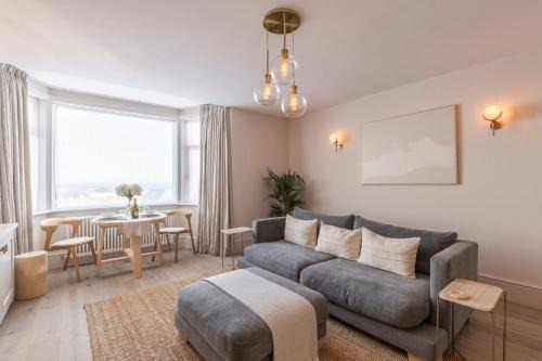Colwyn Bay Apartment | Blu's Seaview Apartment