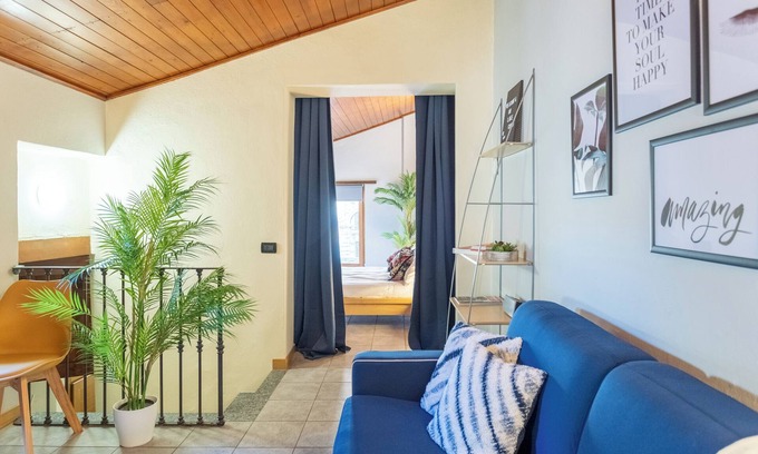 Como City Centre Apartment | Blue Attic Historical Como City Center