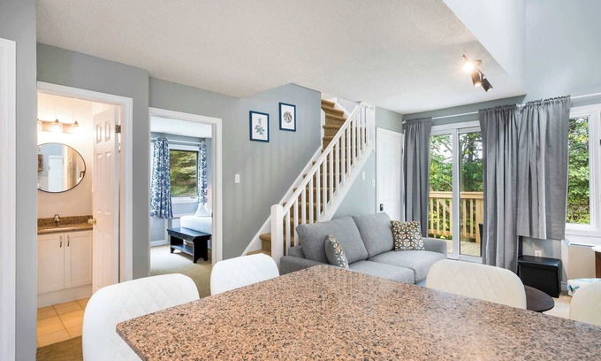 Craigleith Condo | Blue Haven - Pool, Hot Tub, Shuttle to Blue