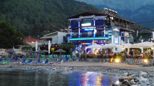 Chrisi Akti Hotel | Blue Sea Beach Hotel